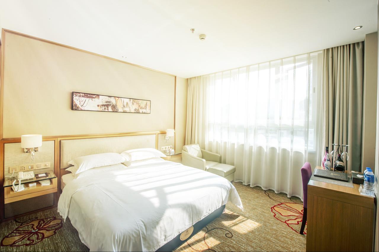 Rui Xin International Hotel Шеньчжень Екстер'єр фото