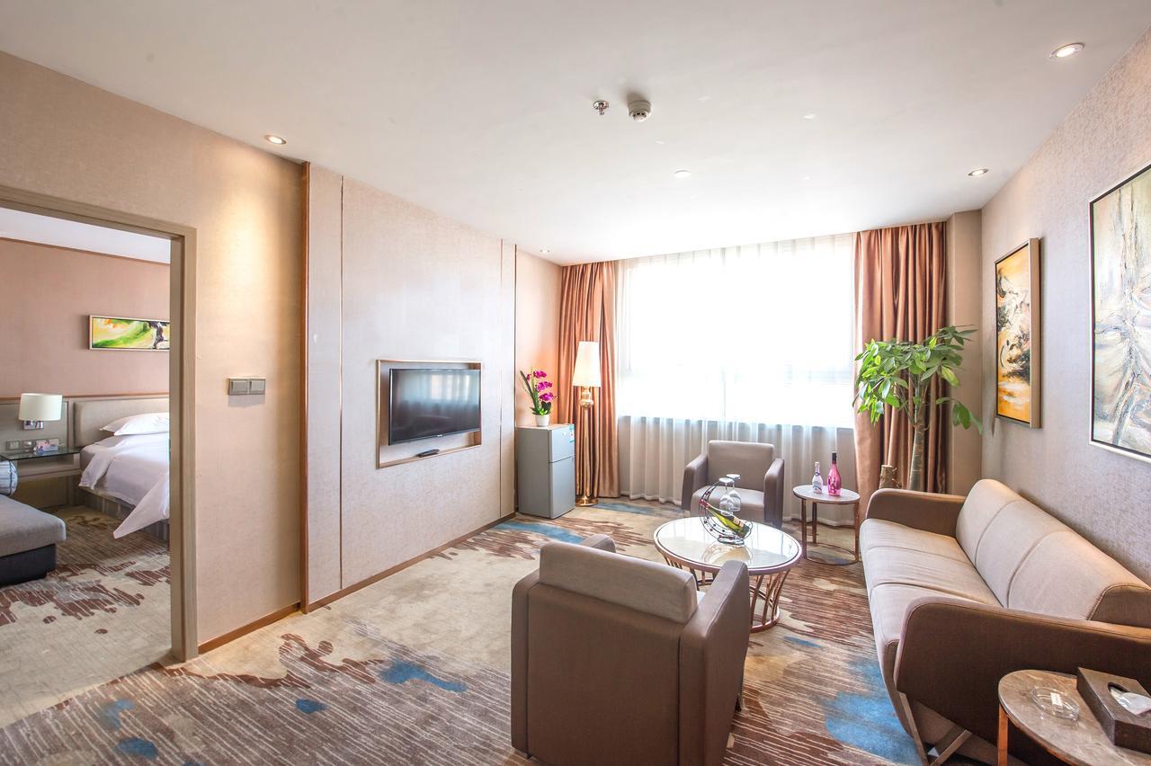 Rui Xin International Hotel Шеньчжень Екстер'єр фото