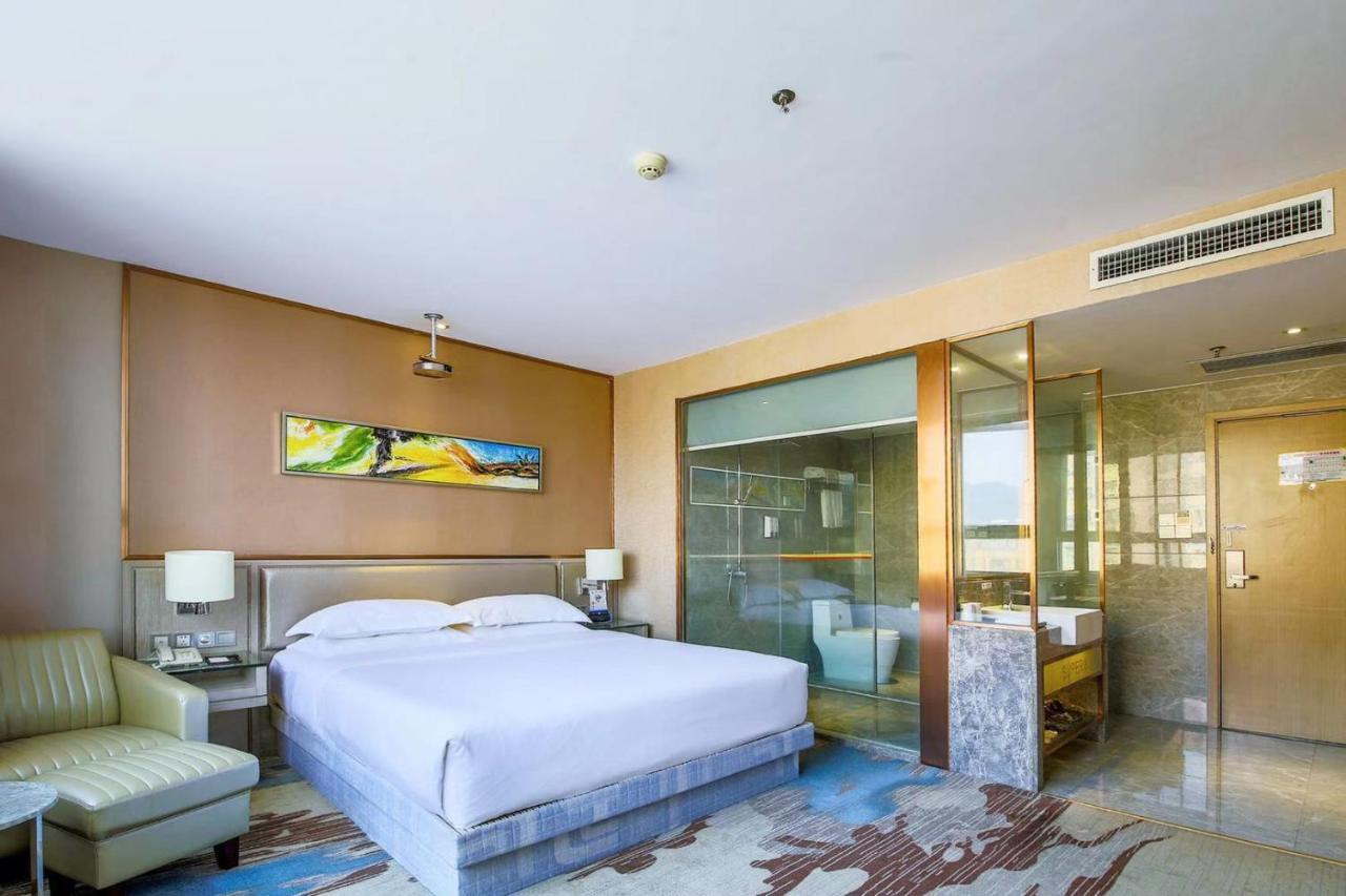Rui Xin International Hotel Шеньчжень Екстер'єр фото